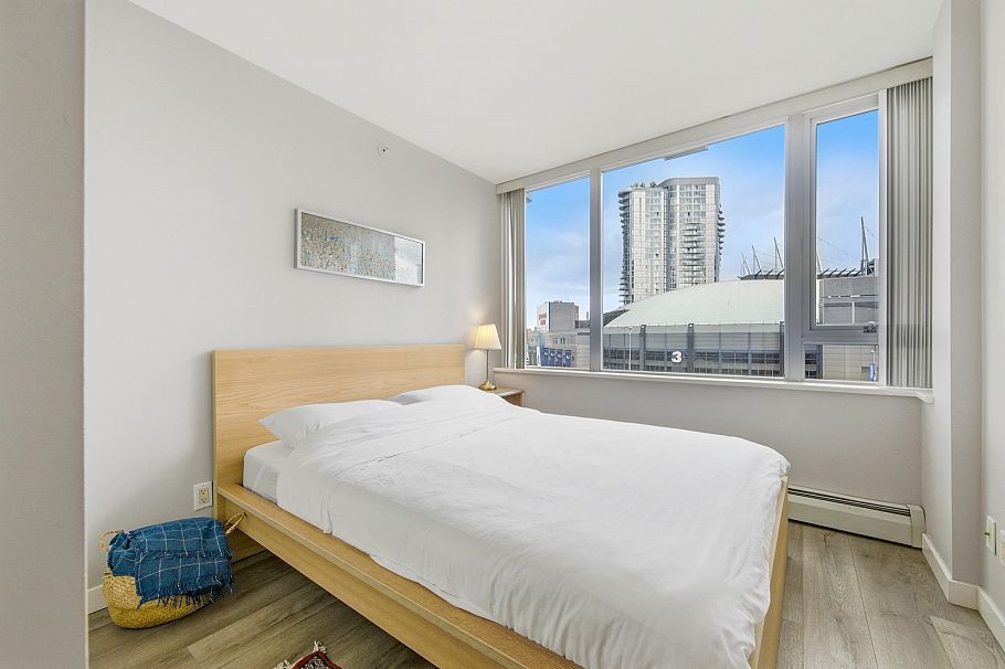 903 688 Abbott Street Vancouver, BC - 14