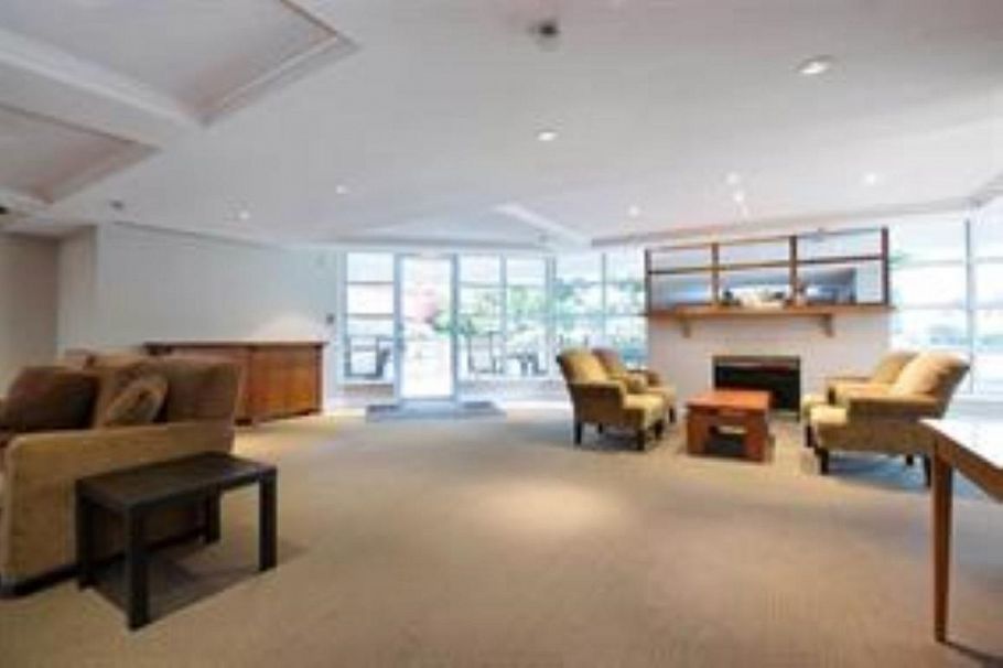 405 3625 Windcrest Drive North Vancouver, BC - 27