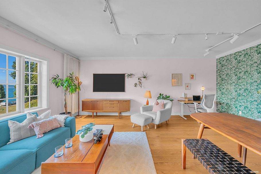 209 1311 Beach Avenue Vancouver, BC - 5