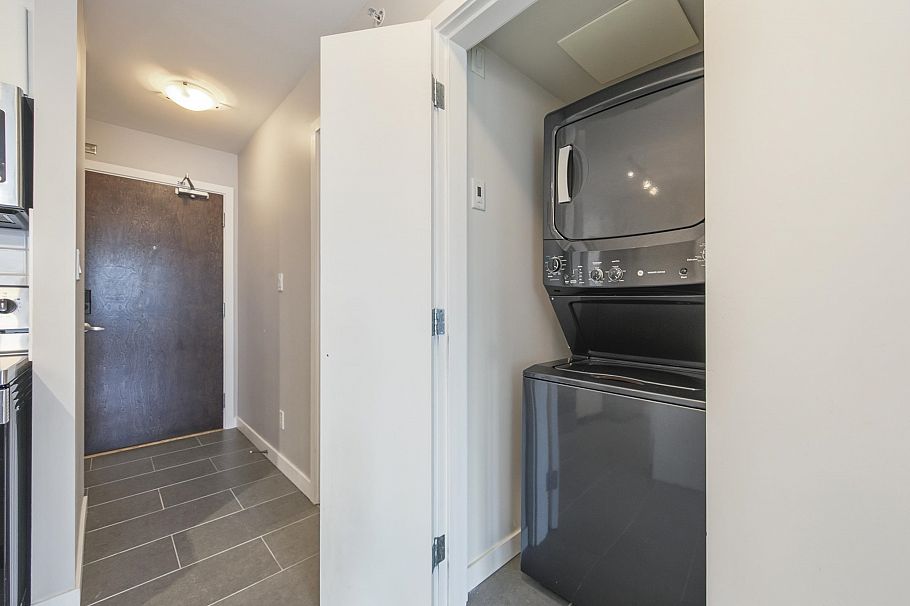 903 688 Abbott Street Vancouver, BC - 18