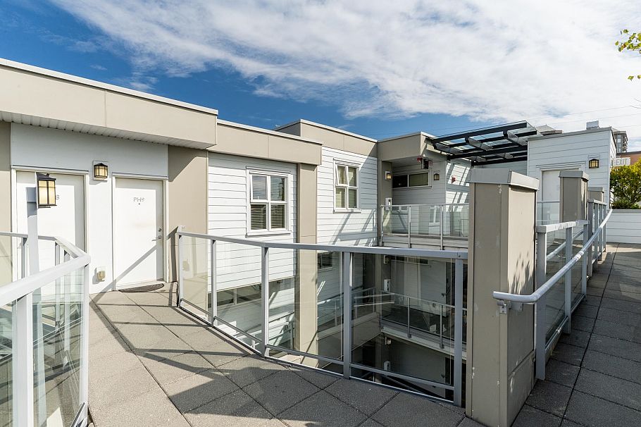 PH9 388 Kootenay Street Vancouver, BC - 33