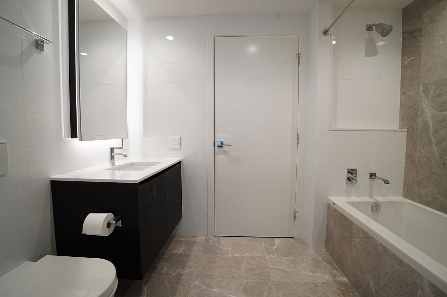 102 375 W 59th Avenue Vancouver, BC - 40