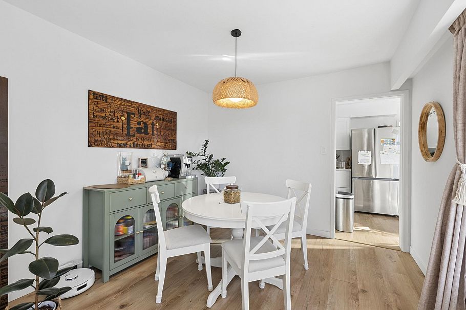 915 Wentworth Avenue North Vancouver, BC - 15