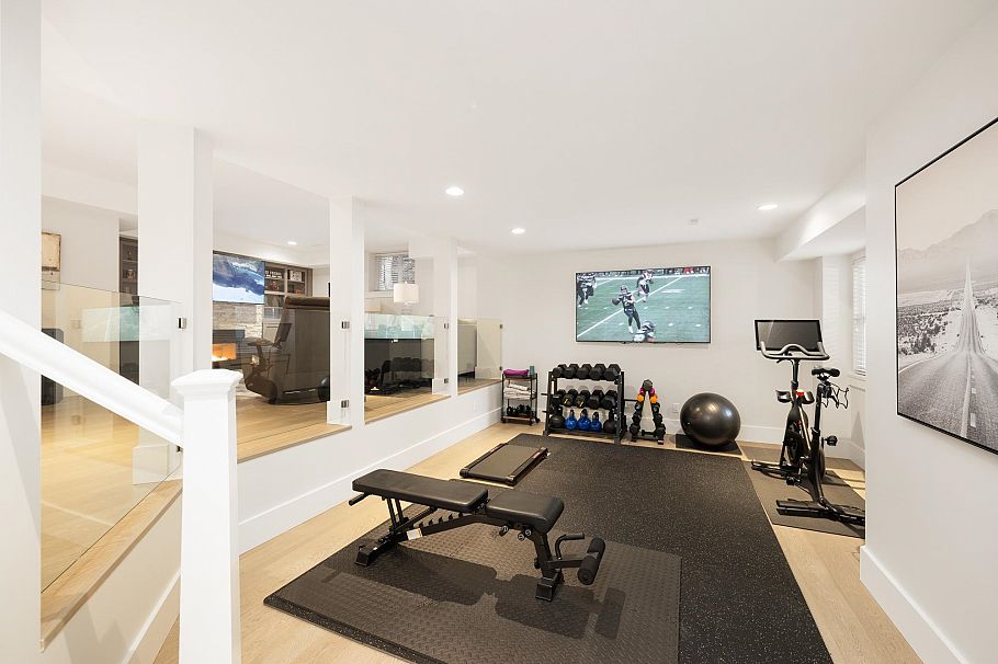977 Melbourne Avenue North Vancouver, BC - 29