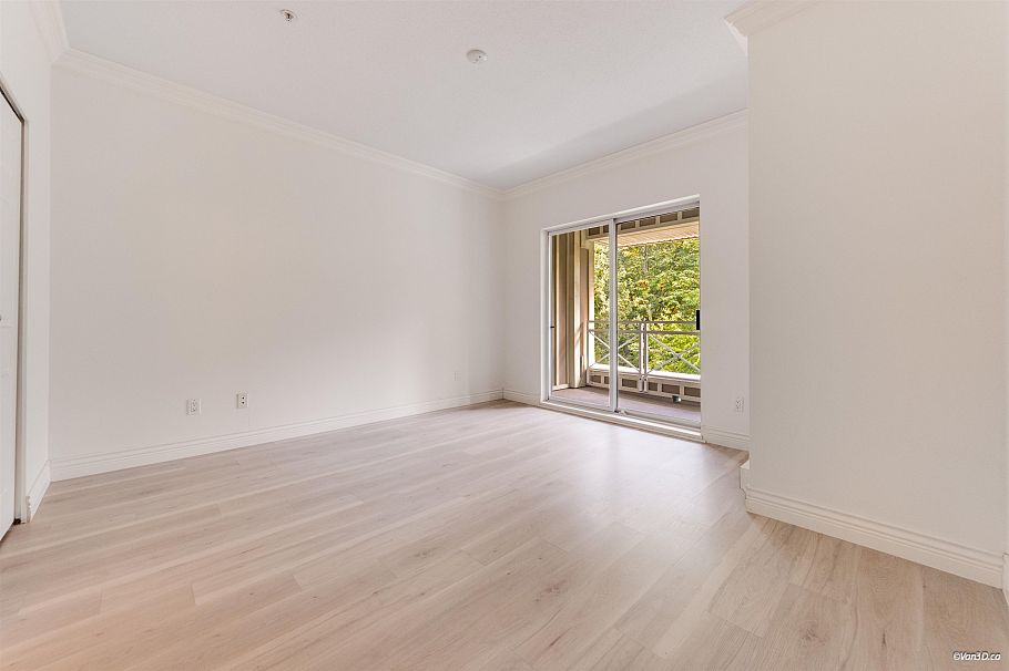 405 3625 Windcrest Drive North Vancouver, BC - 14