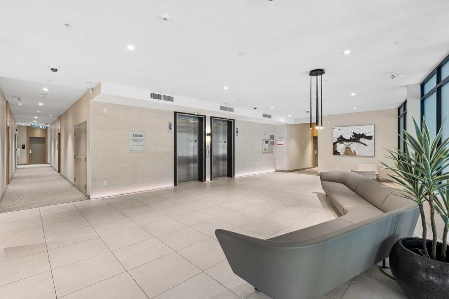 405 3581 Ross Drive Vancouver, BC - 27