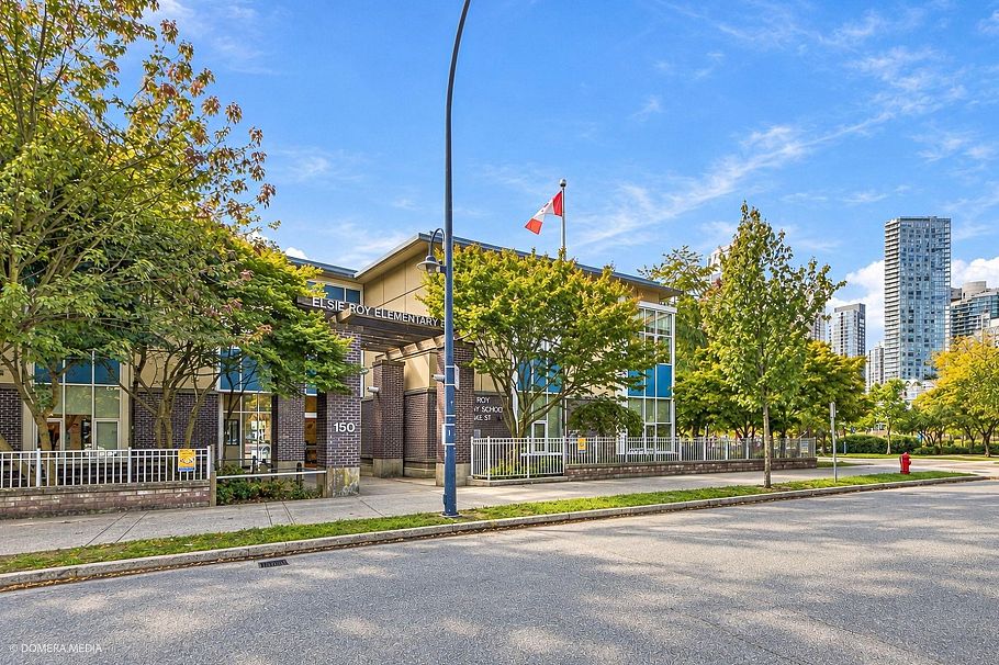 17D 139 Drake Street Vancouver, BC - 26