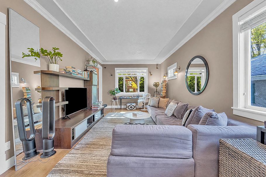 2317 Graveley Street Vancouver, BC - 17