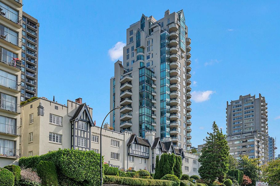 209 1311 Beach Avenue Vancouver, BC - 25