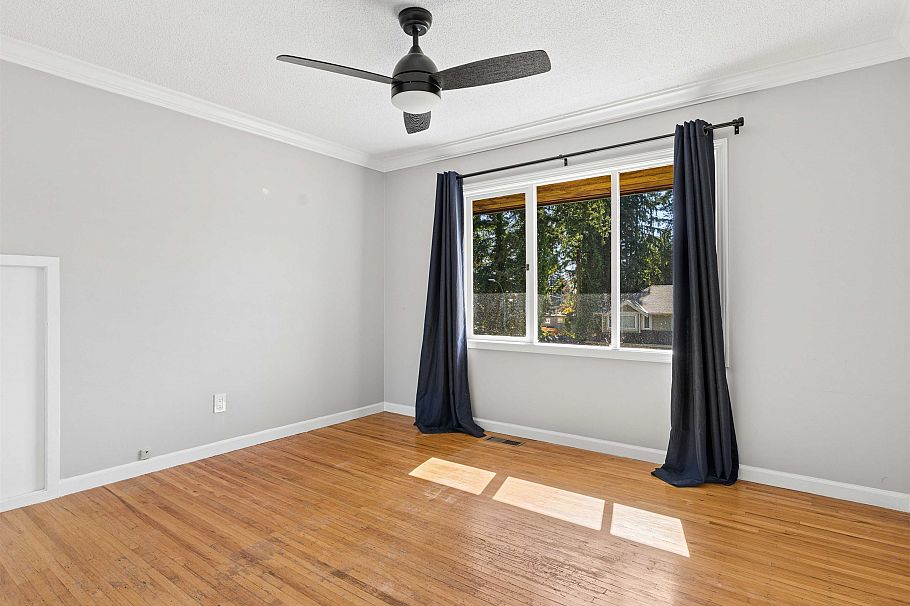 788 E 26th Street North Vancouver, BC - 28