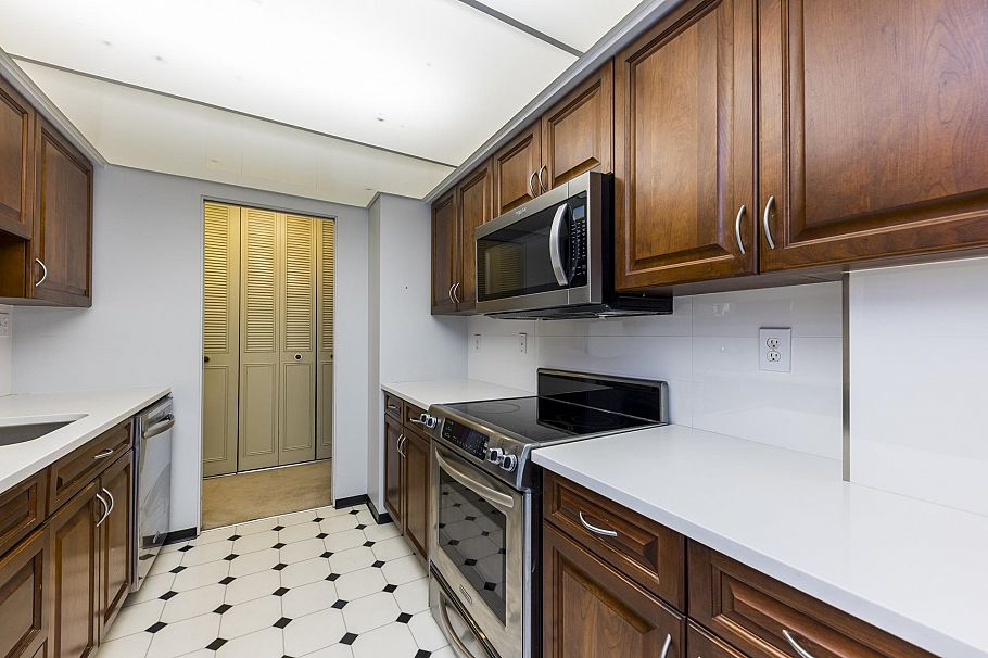 407 4101 Yew Street Vancouver, BC - 13