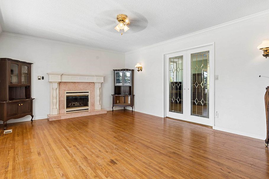 788 E 26th Street North Vancouver, BC - 6