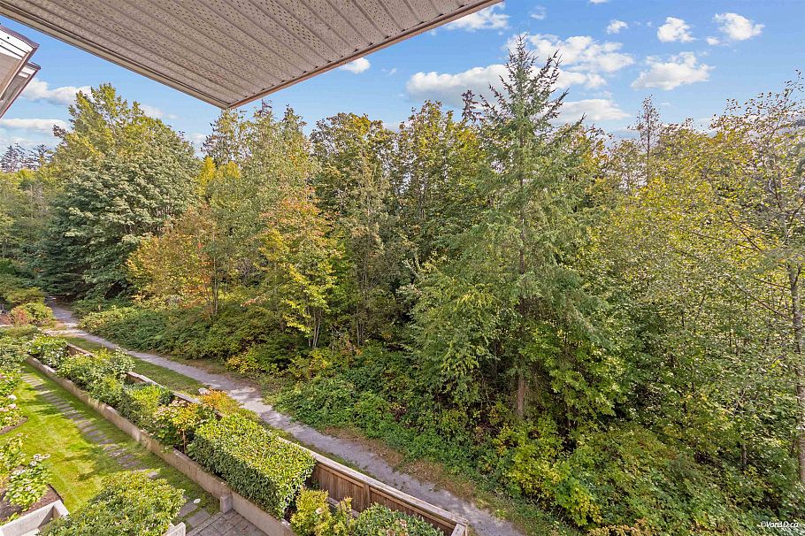 405 3625 Windcrest Drive North Vancouver, BC - 12