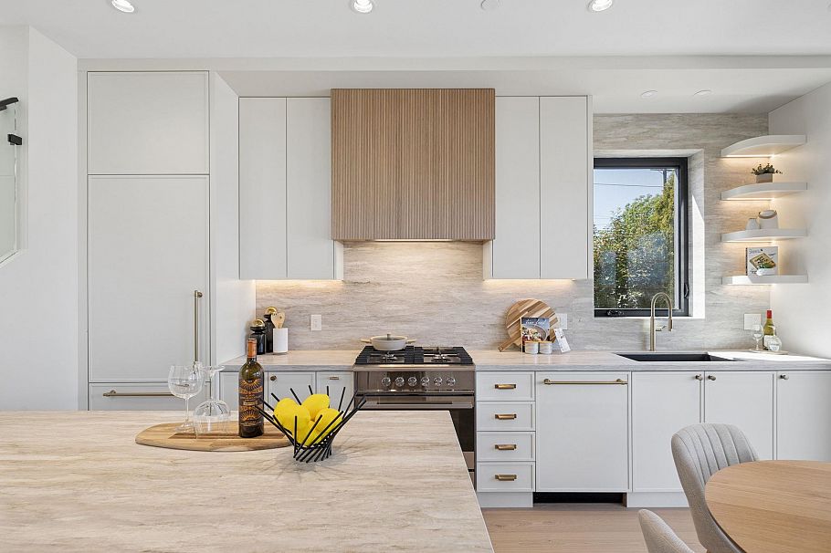 2 2815 Trinity Street Vancouver, BC - 10