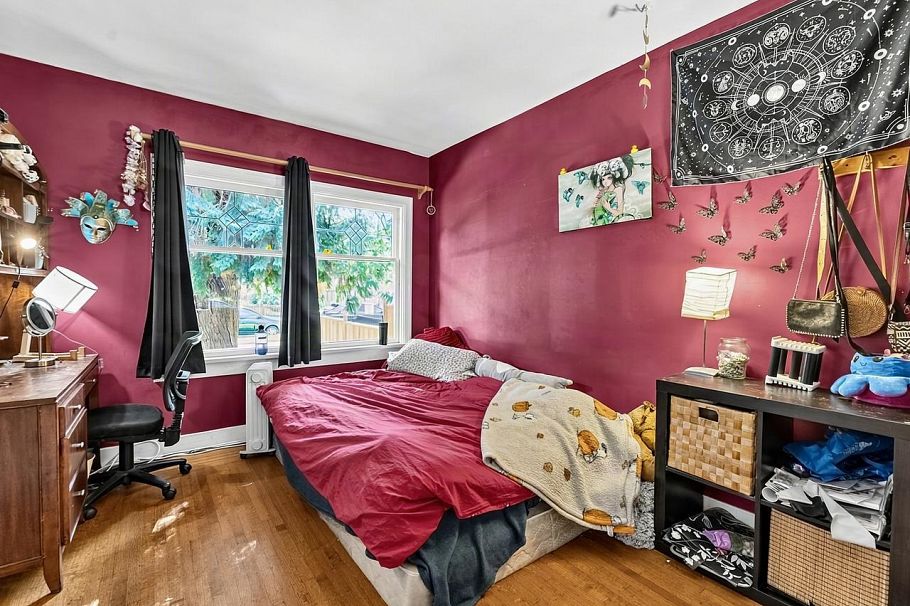 2521 Kitchener Street Vancouver, BC - 8