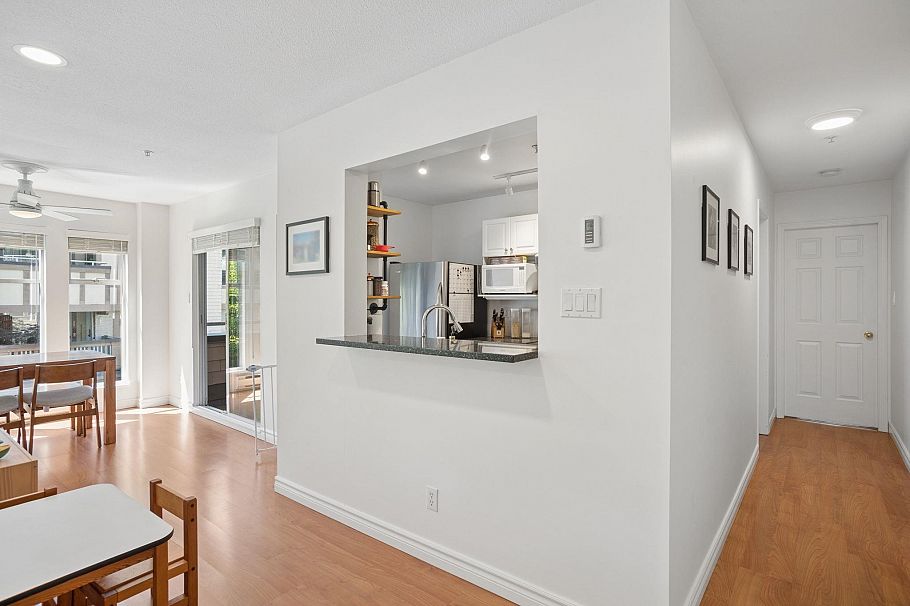 N302 628 W 13th Avenue Vancouver, BC - 10