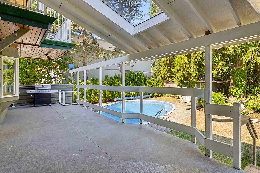 788 E 26th Street North Vancouver, BC - 20