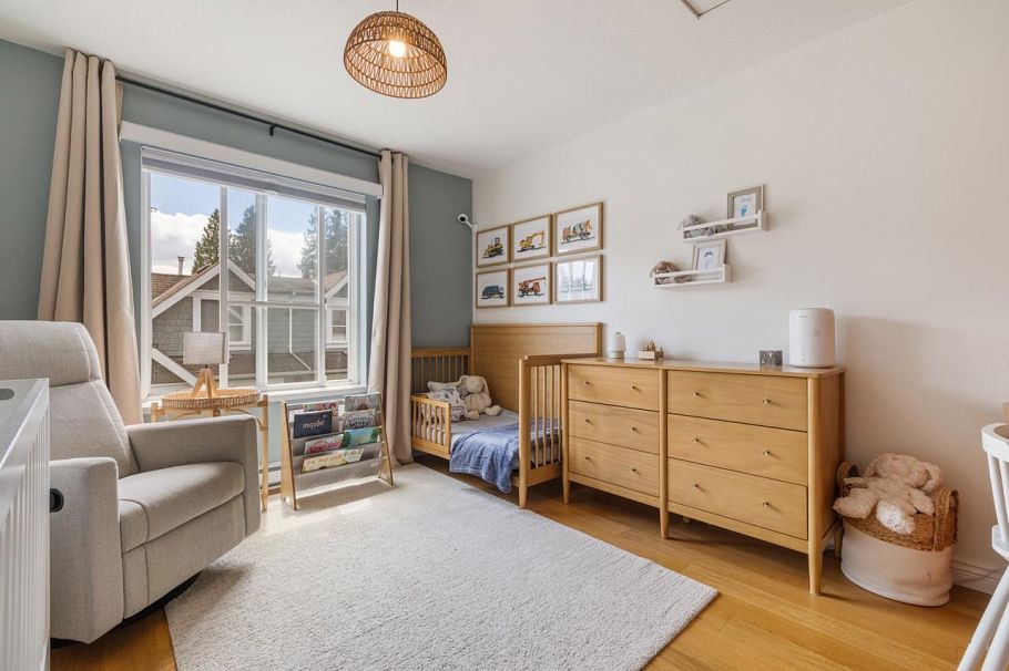 25 2688 Mountain Highway North Vancouver, BC - 16