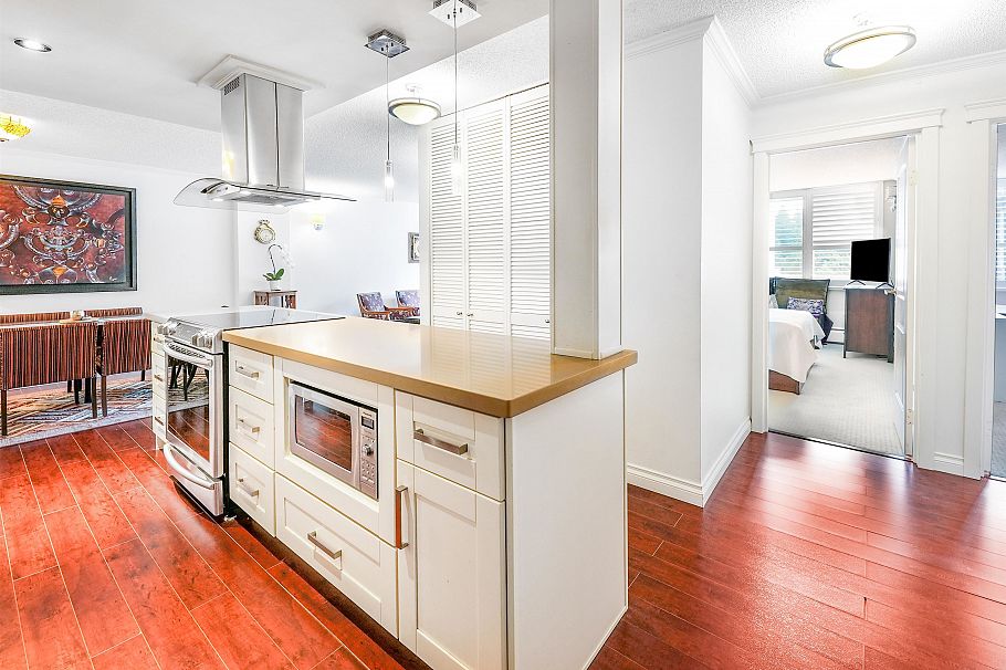 306 2020 Fullerton Avenue North Vancouver, BC - 17