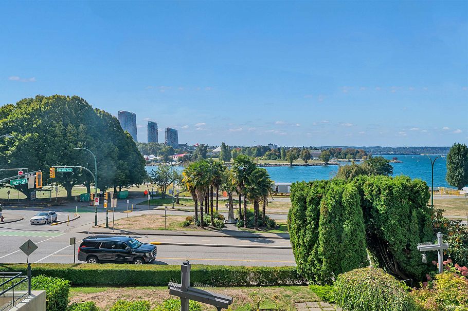 209 1311 Beach Avenue Vancouver, BC - 22