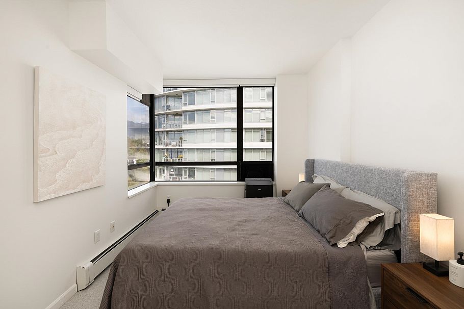 1108 170 W 1st Street North Vancouver, BC - 24