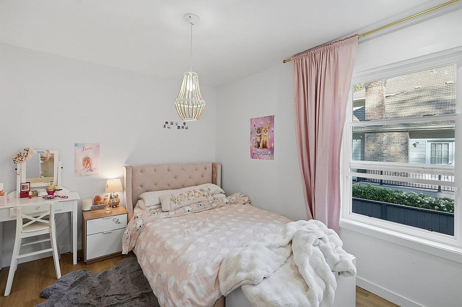 2207 Tanager Place North Vancouver, BC - 25