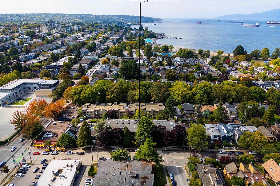201 1425 Cypress Street Vancouver, BC - 22