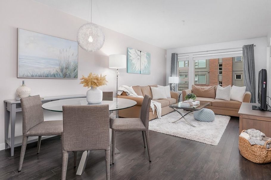 301 1673 Lloyd Avenue North Vancouver, BC - 6