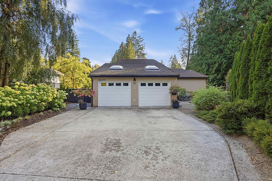 2207 Tanager Place North Vancouver, BC - 3