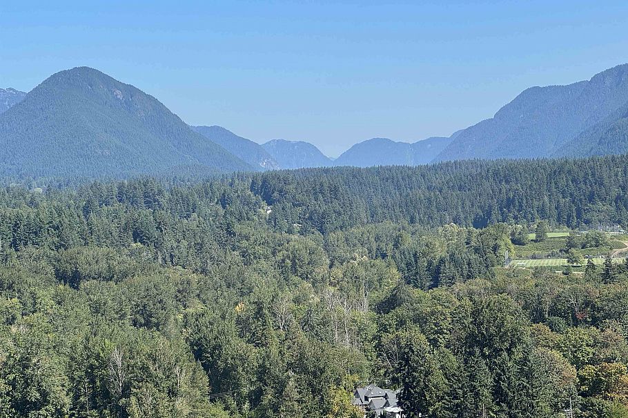 2704 1401 Hunter Street North Vancouver, BC - 3