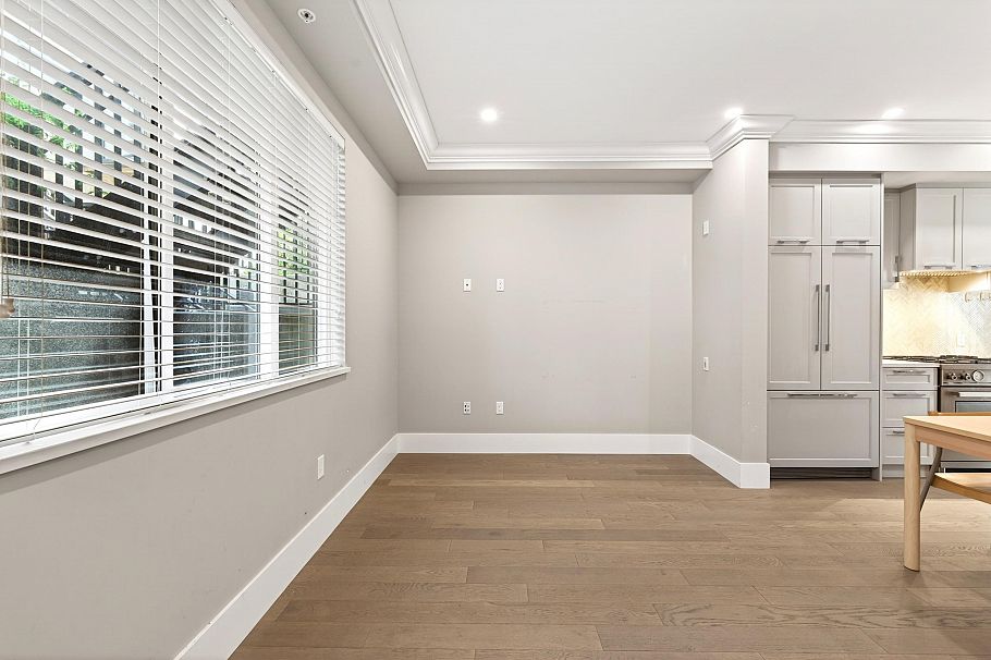 7523 Yukon Street Vancouver, BC - 3
