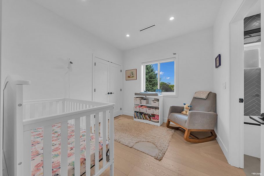 3180 Graveley Street Vancouver, BC - 24