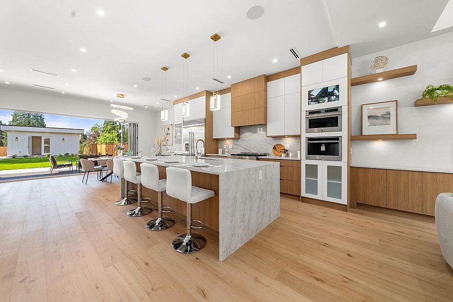 1511 Burrill Avenue North Vancouver, BC - 7