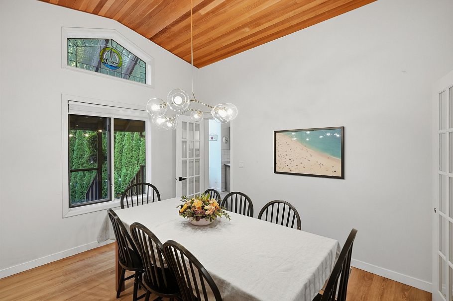 2207 Tanager Place North Vancouver, BC - 17