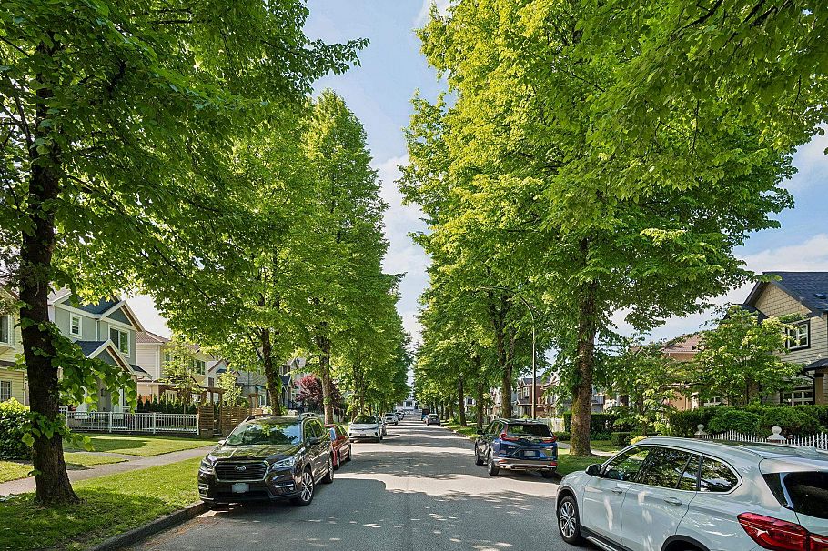 4420 Perry Street Vancouver, BC - 9
