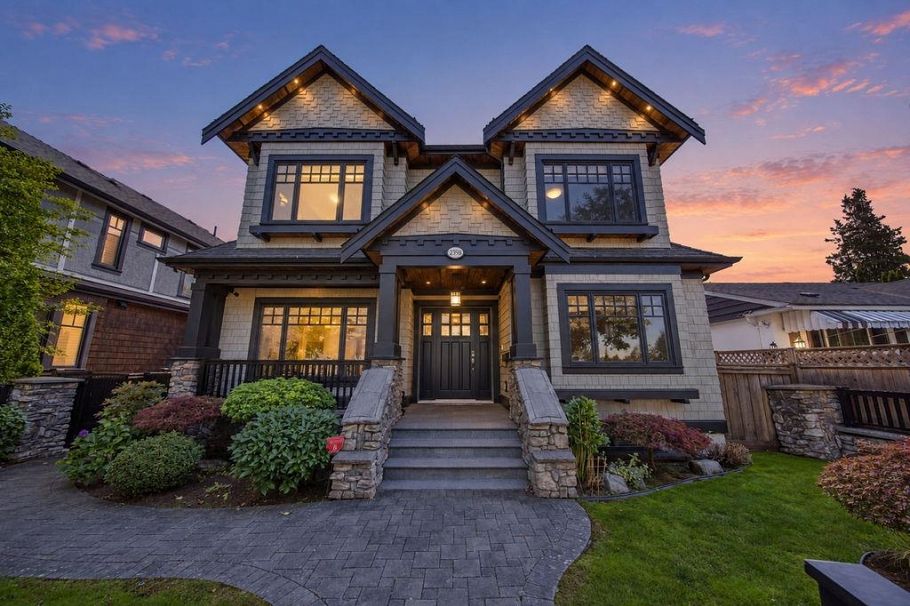 2398 Oliver Crescent Vancouver, BC - 1