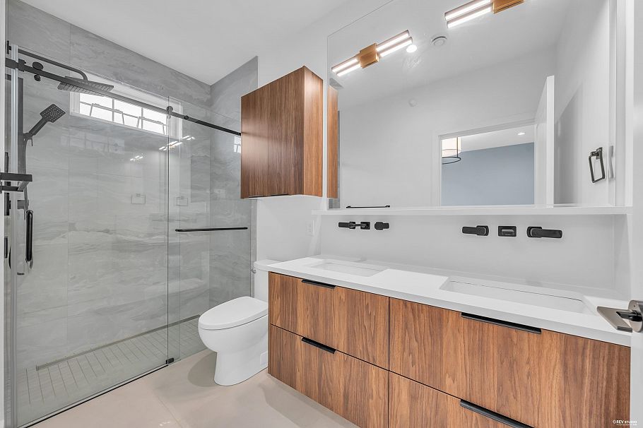 3180 Graveley Street Vancouver, BC - 19