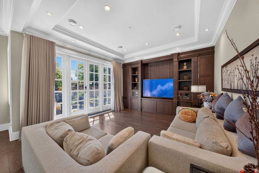 2398 Oliver Crescent Vancouver, BC - 13