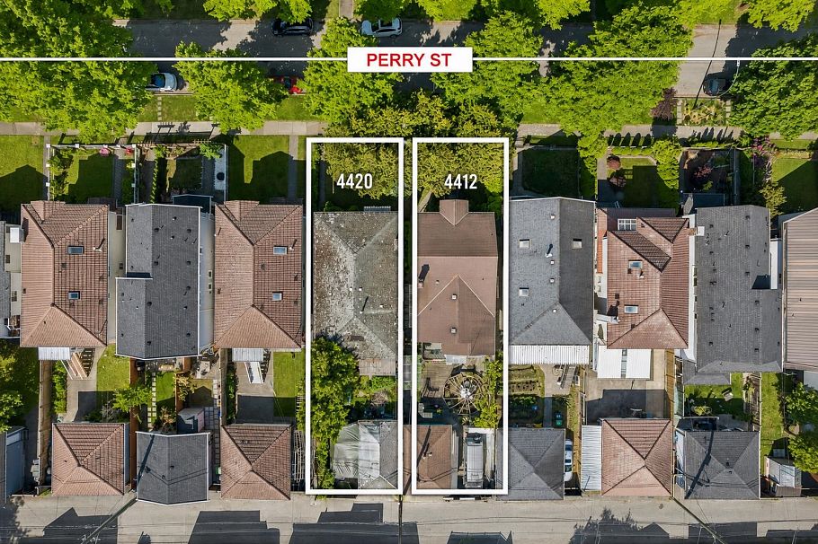 4420 Perry Street Vancouver, BC - 1