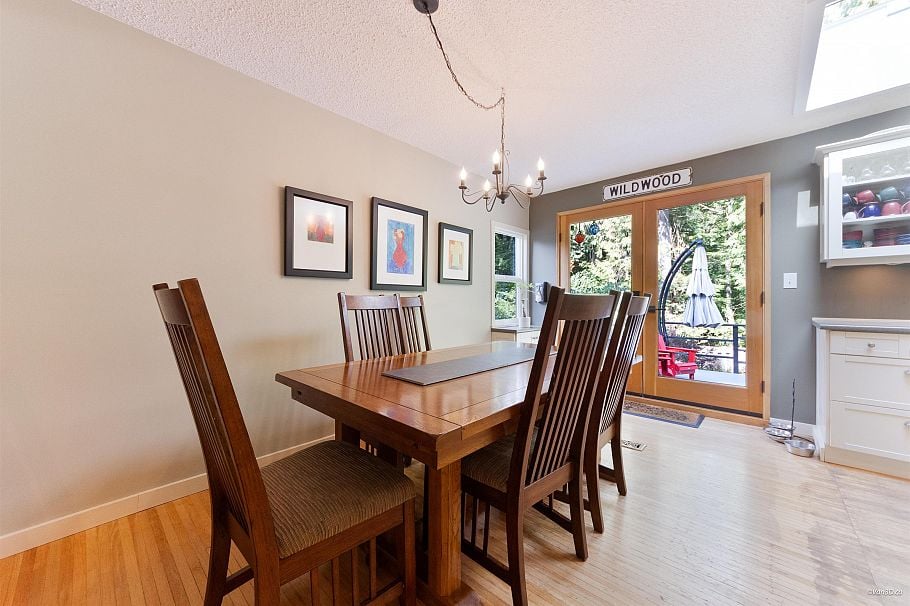 4482 Cove Cliff Road North Vancouver, BC - 18