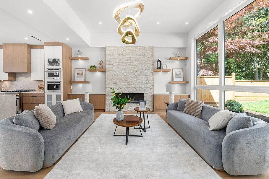 1511 Burrill Avenue North Vancouver, BC - 16