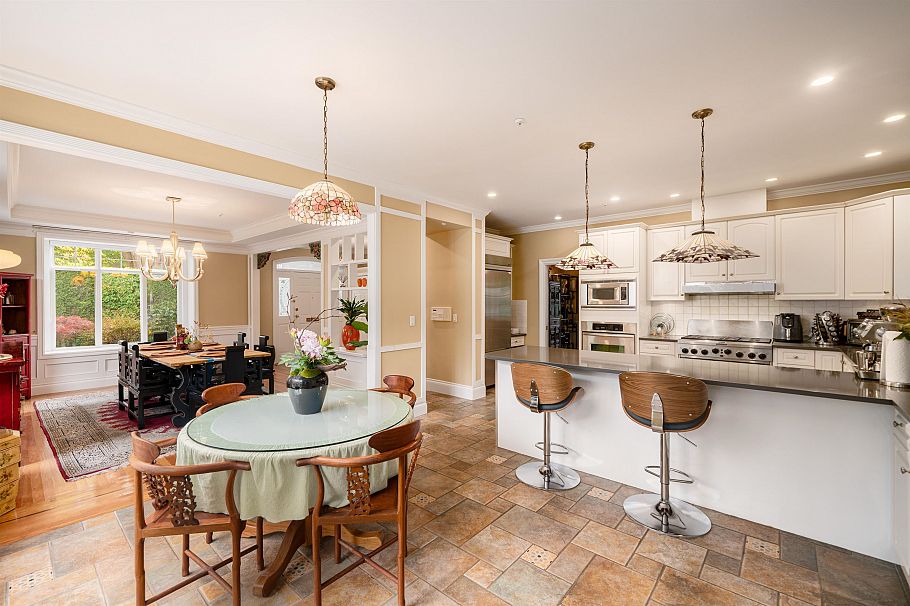 2087 W 18th Avenue Vancouver, BC - 13