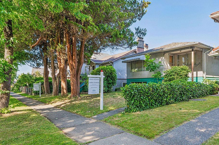 4420 Perry Street Vancouver, BC - 7