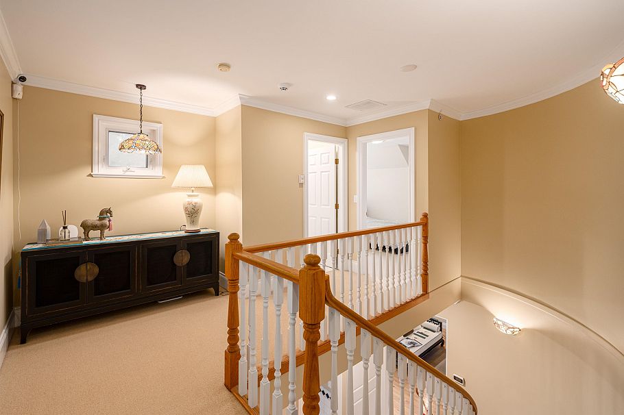 2087 W 18th Avenue Vancouver, BC - 17