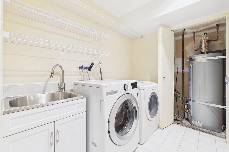 4420 Collingwood Street Vancouver, BC - 26