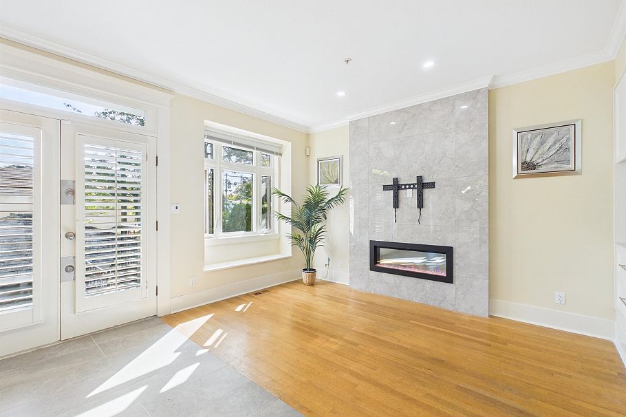 4420 Collingwood Street Vancouver, BC - 11