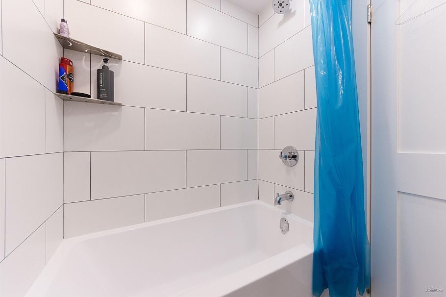 4482 Cove Cliff Road North Vancouver, BC - 32