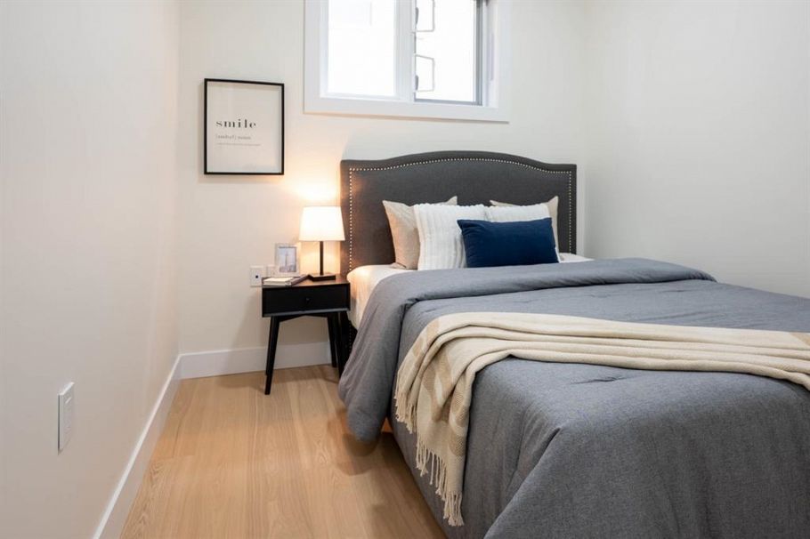 2 4874 Lanark Street Vancouver, BC - 15