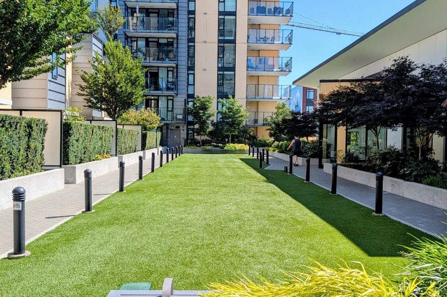 2704 1401 Hunter Street North Vancouver, BC - 22