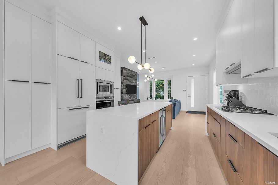 3180 Graveley Street Vancouver, BC - 11